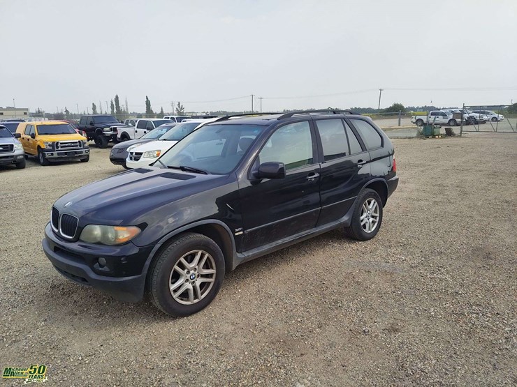 2004-bmw-x5-image-1
