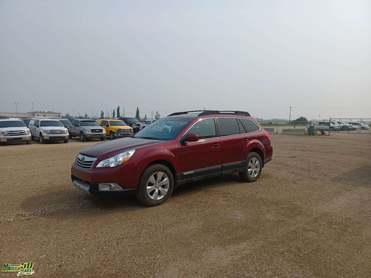 2011-subaru-outback-awd-2.5i-4dr-wagon-cvt-image-1