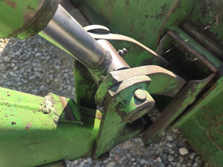 john-deere-2550-image-12