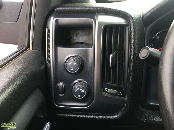 2019-chevrolet-silverado-2500hd-image-22