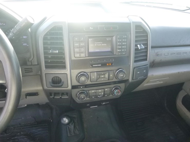ford-f550-image-16