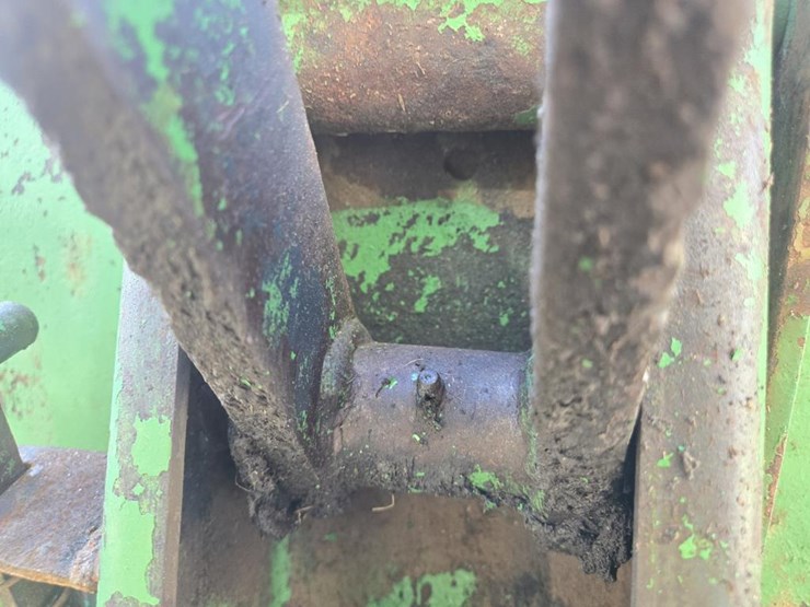 john-deere-2550-image-15