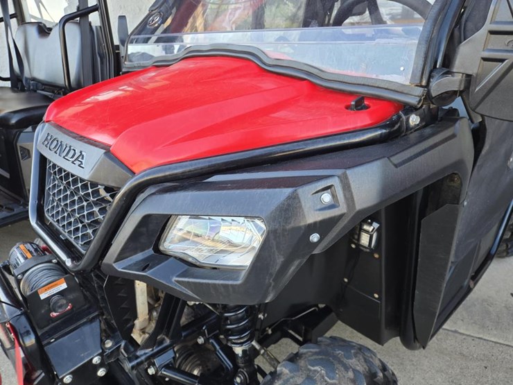 2020-pioneer-4x4-image-9