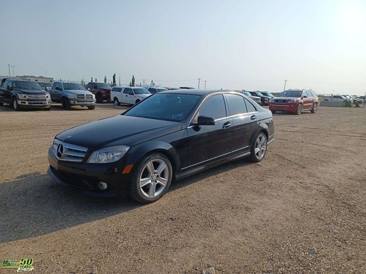 2010-mercedes-benz-c-class-250-image-1