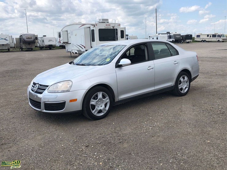 2009-volkswagen-jetta-2.5-sedan-5-speed-m-image-1