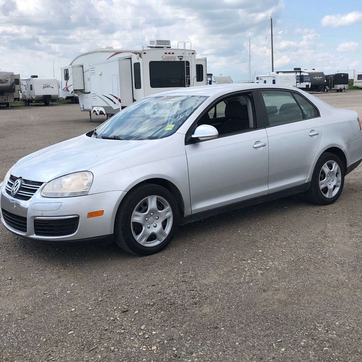 2009 Volkswagen Jetta 2.5 Sedan 5-Speed M