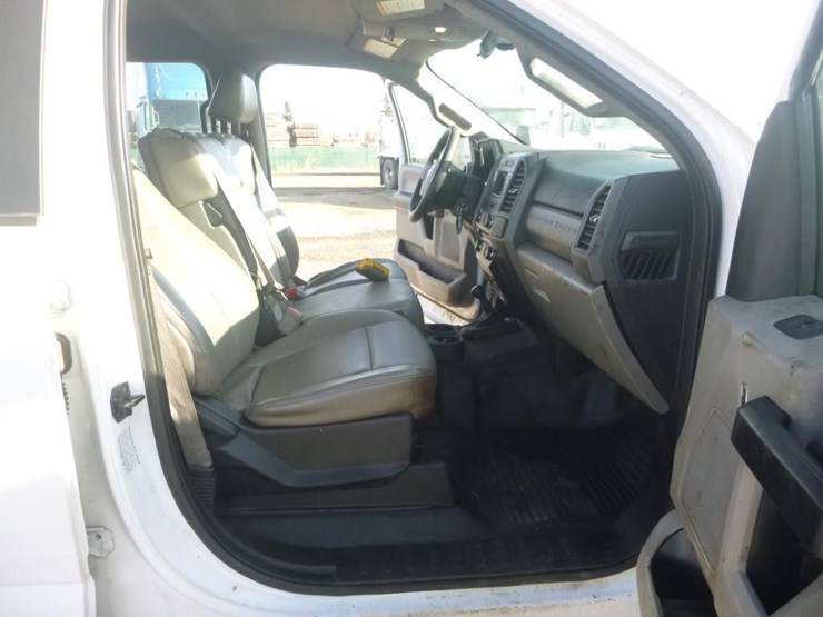 ford-f550-image-14
