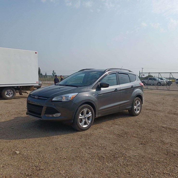 2015 FORD ESCAPE SE