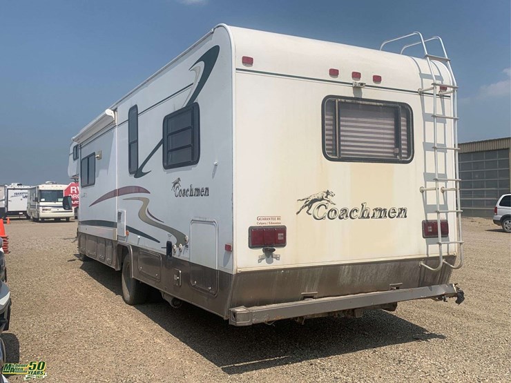 2002-ford-coachmen-leprechaun-317ks-class-c-drw-62024-mi-image-4