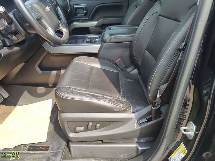 2014-chevrolet-silverado-1500-image-2