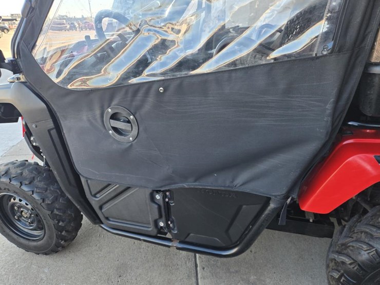 2020-pioneer-4x4-image-15