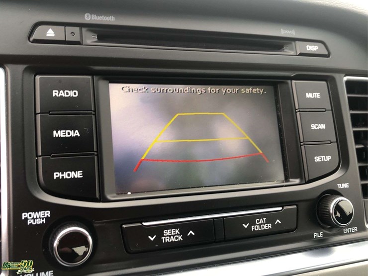 2015-hyundai-sonata-sport-2.0t-4dr-sedan-image-4