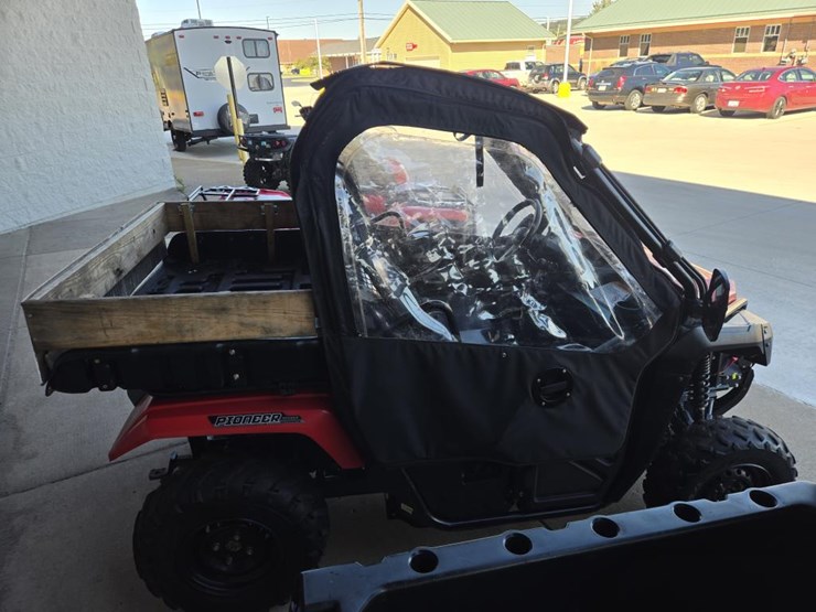 2020-pioneer-4x4-image-6