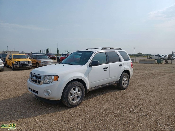 2012-ford-escape-xlt-image-1