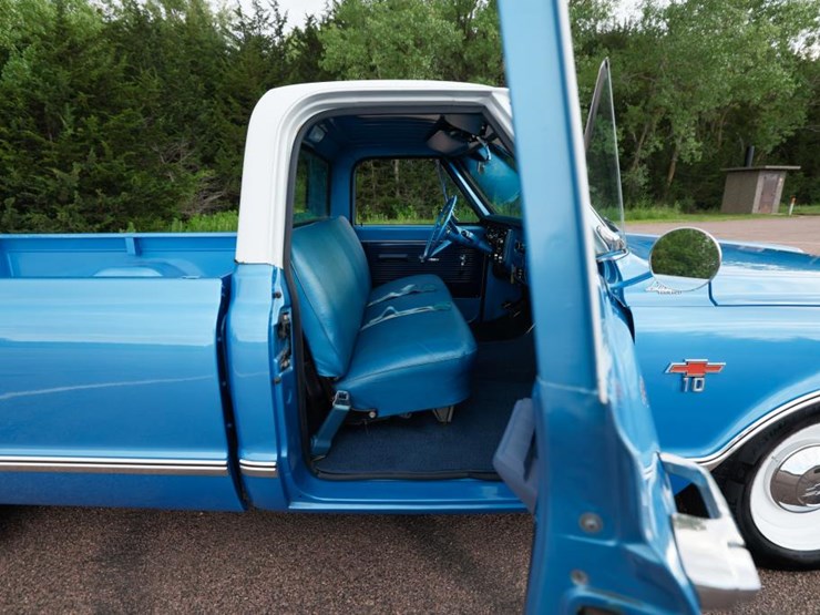 1968-chevrolet-c10-image-40