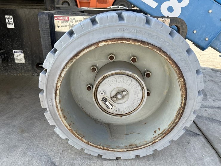 2015-genie-z33/18-image-37