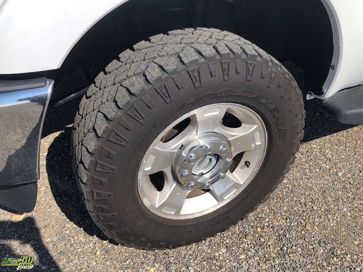 2014-ford-f250-image-2
