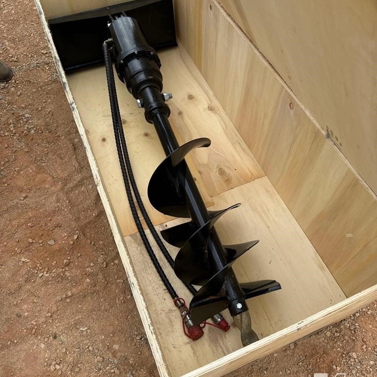 MINI SKID STEER AUGER ATTACHMENT