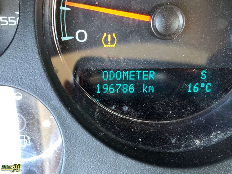 2010-chevrolet-silverado-1500-image-2