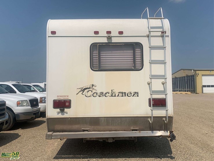 2002-ford-coachmen-leprechaun-317ks-class-c-drw-62024-mi-image-3