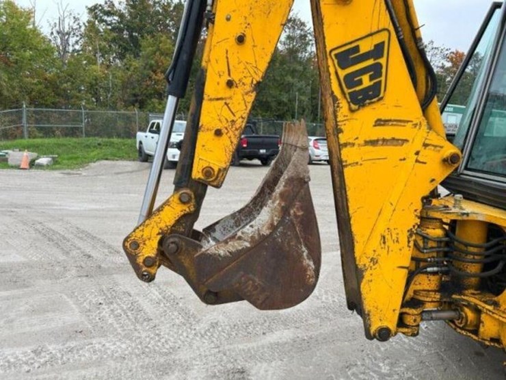 1994-jcb-214-image-40