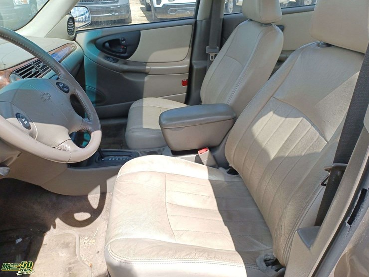 2000-chevrolet-malibu-ls-image-3