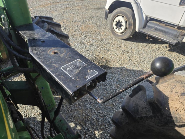 john-deere-2550-image-45