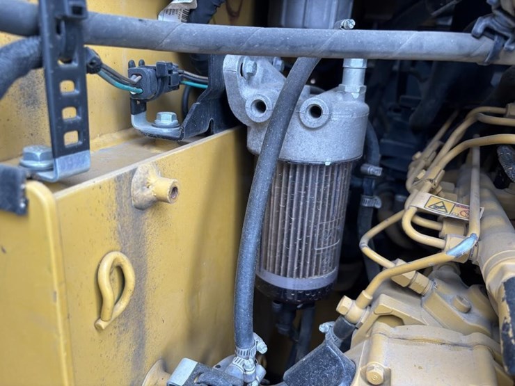 caterpillar-226d-image-44