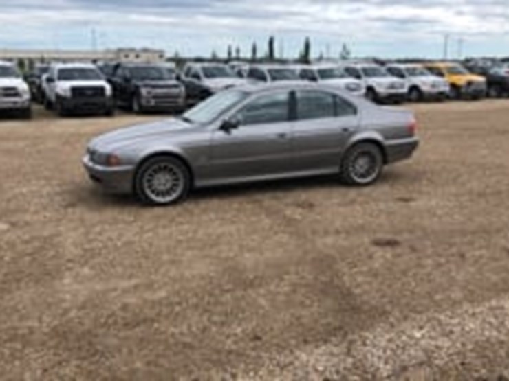 2002-bmw-5-series-525i-4dr-sedan-image-2