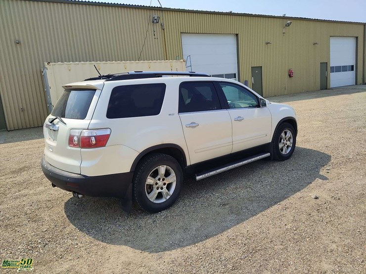 2009-gmc-acadia-slt-image-3