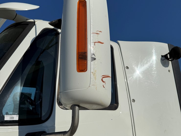 2015-international-prostar-image-85