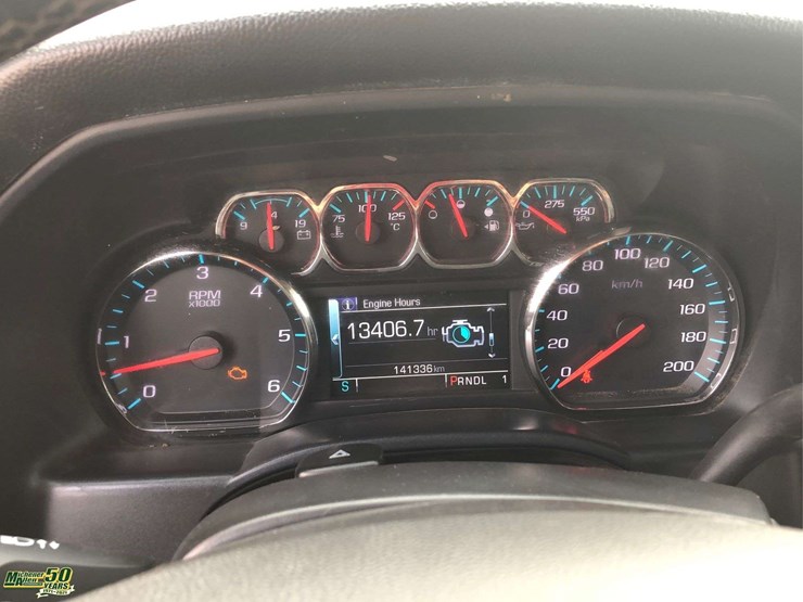 2019-chevrolet-silverado-2500hd-image-5