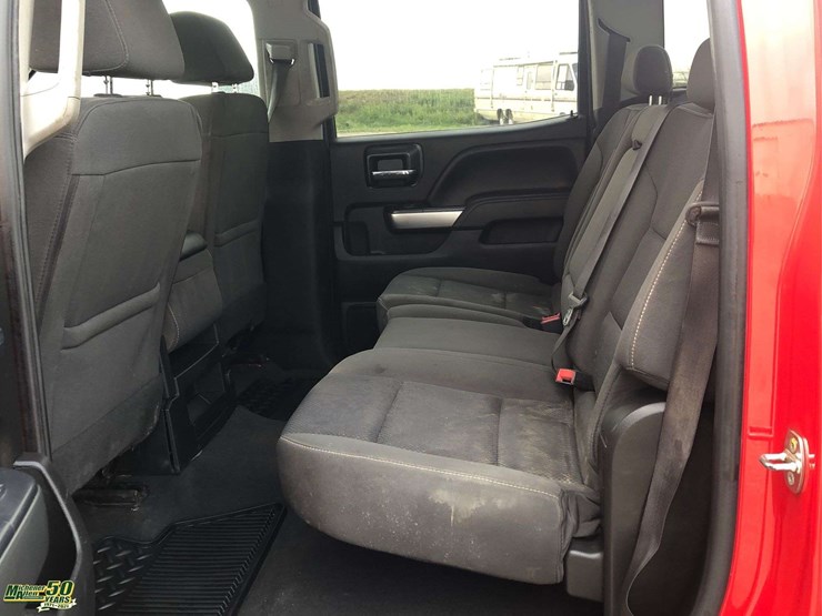 2019-chevrolet-silverado-2500hd-image-19