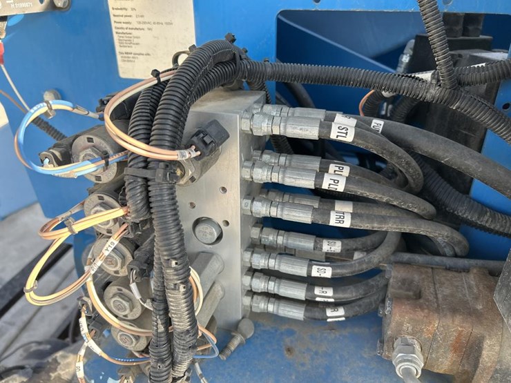 2015-genie-z33/18-image-31