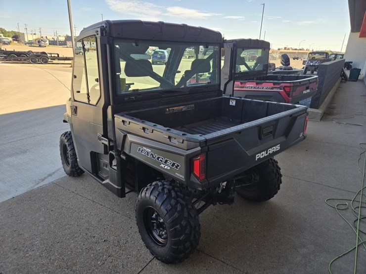 2017-polaris-ranger-image-6