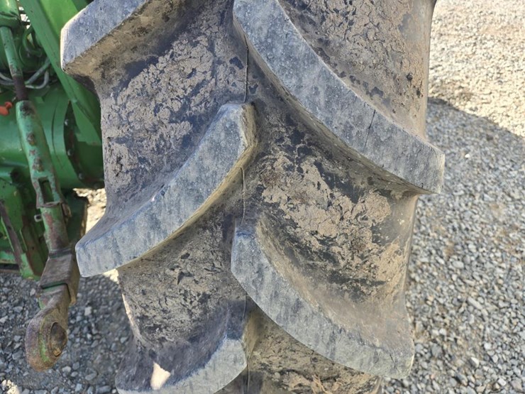 john-deere-2550-image-59