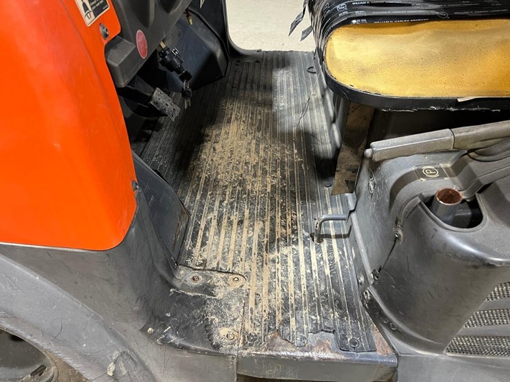 kubota-rtv900-image-18