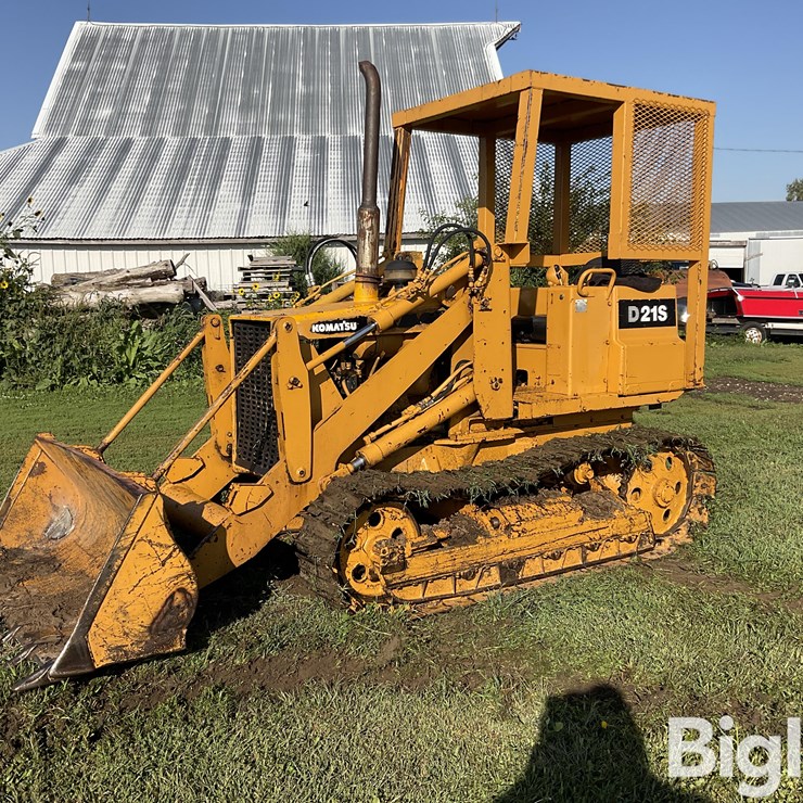 KOMATSU D21S-5