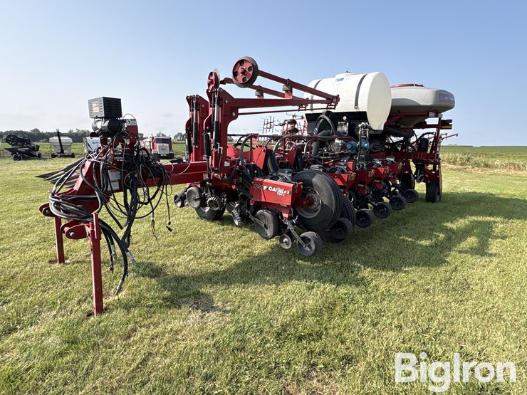 2013-case-ih-1250-image-1
