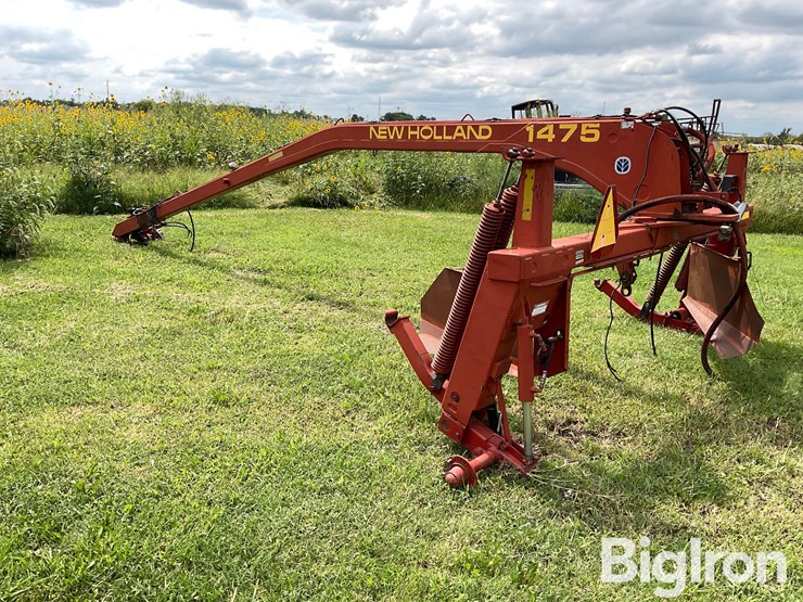 new-holland-1475-image-7