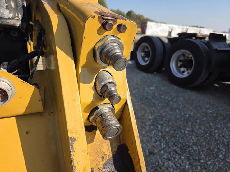 caterpillar-259d-image-16