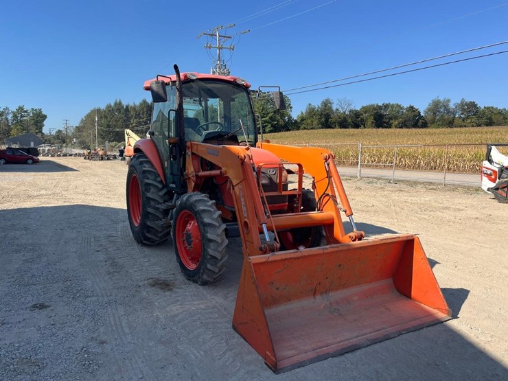 2013-kubota-m7040-image-8