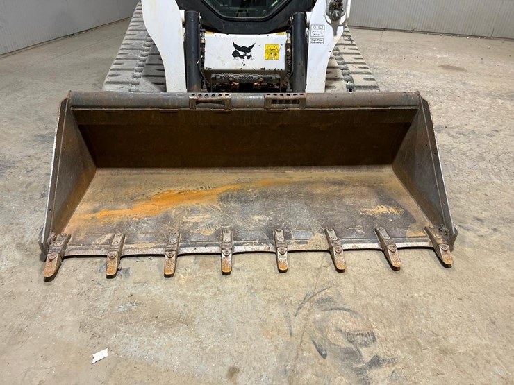 2023-bobcat-t770-image-9