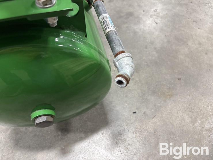 john-deere-1770nt-image-16