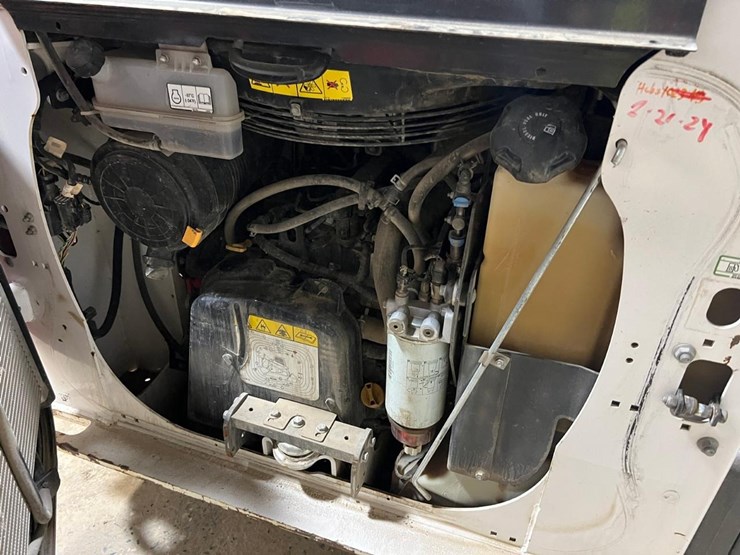2022-bobcat-t66-image-17