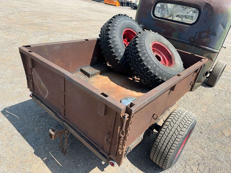 chevrolet-1/2-ton-regular-cab-pickup-image-10