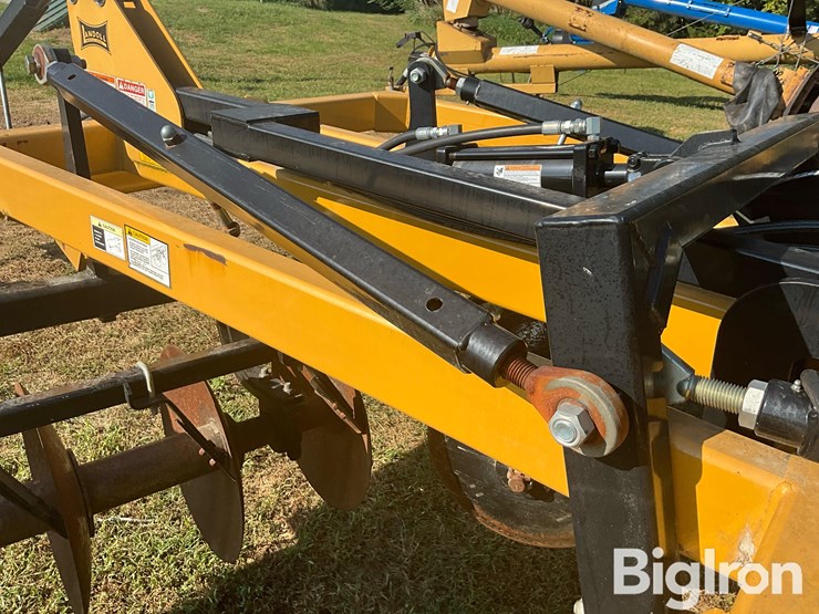 2009-landoll-2325-image-19