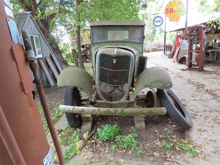 1934-ford-tow-truck-image-2