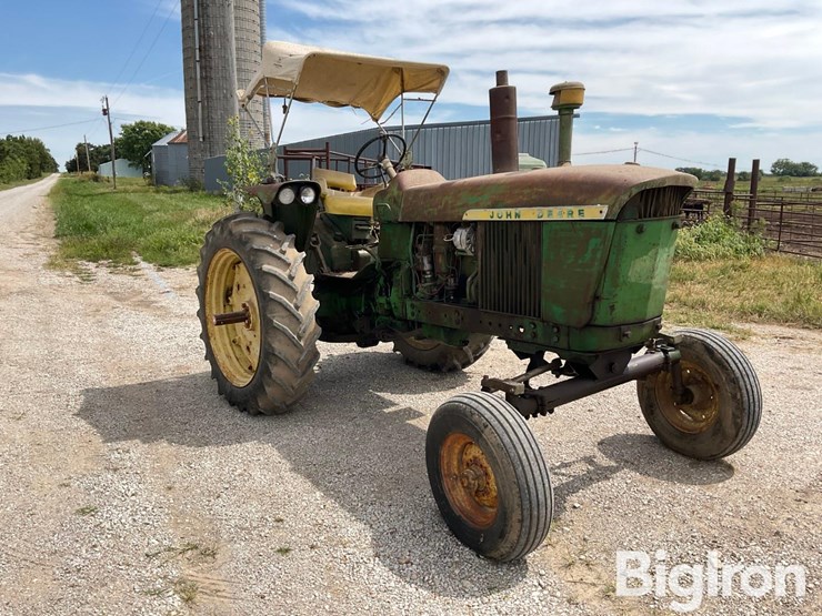 1961-john-deere-3010-image-3