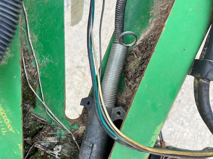 john-deere-567-image-11